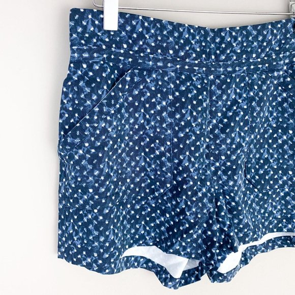Carve Designs Jamie Shorts Blue Shibori Dots NWT - Picture 3 of 5